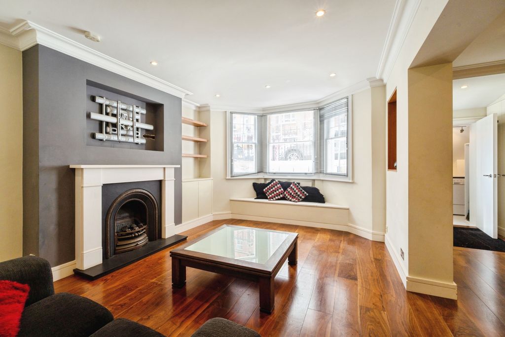 Property photo 2 of 15 Reception Room