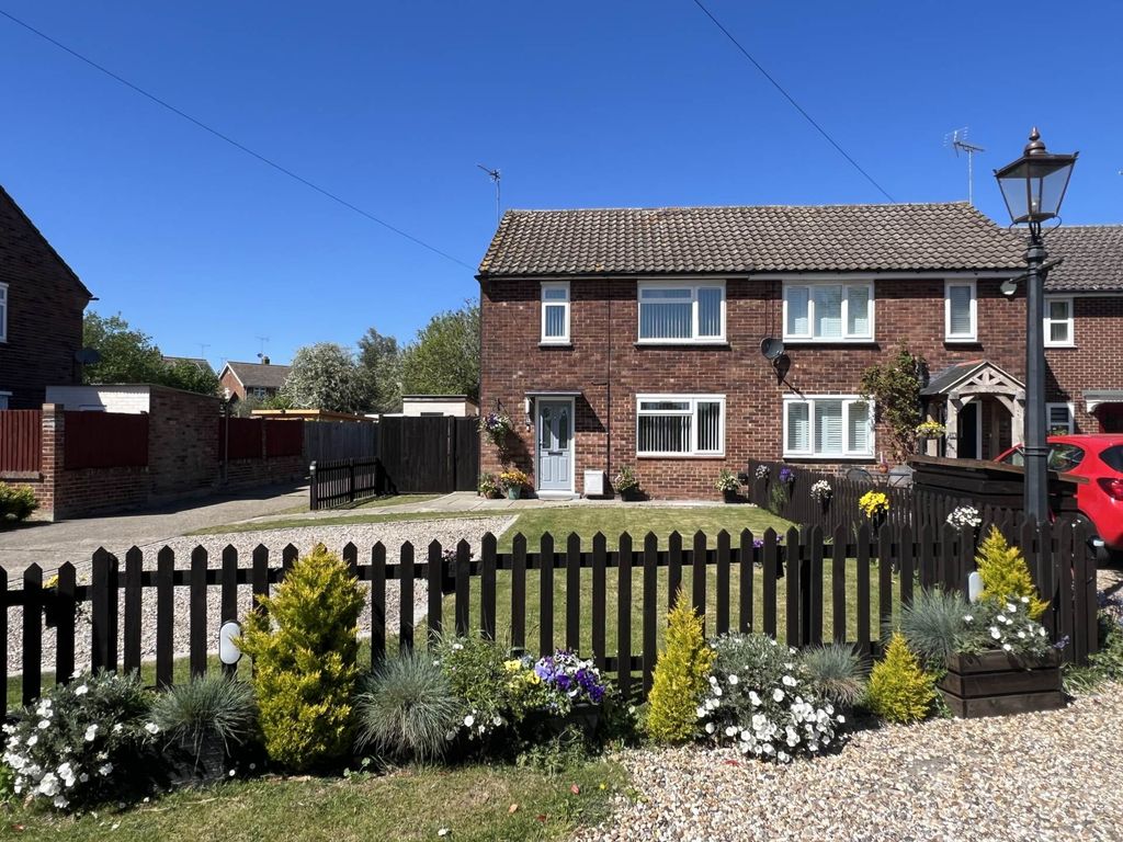 Property photo 1 of 12