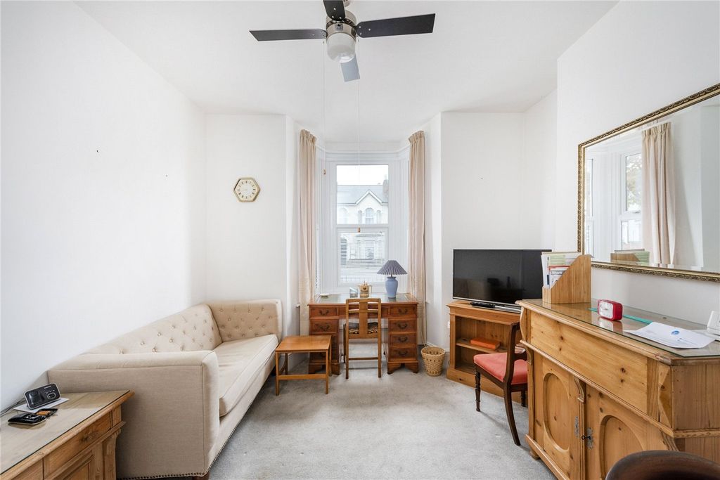 Property photo 2 of 8 Reception Room