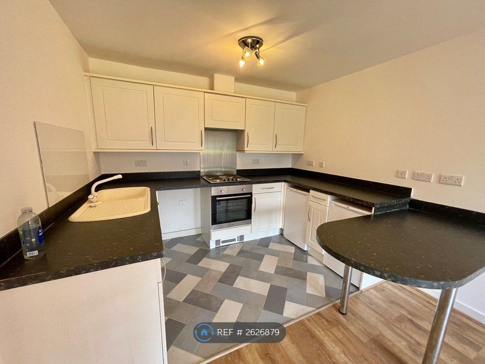 Property photo 2 of 9 Kitchen