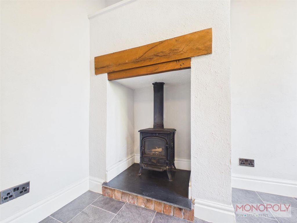 Property photo 3 of 19 Cam03815G0-Pr0433-Still021.Jpg