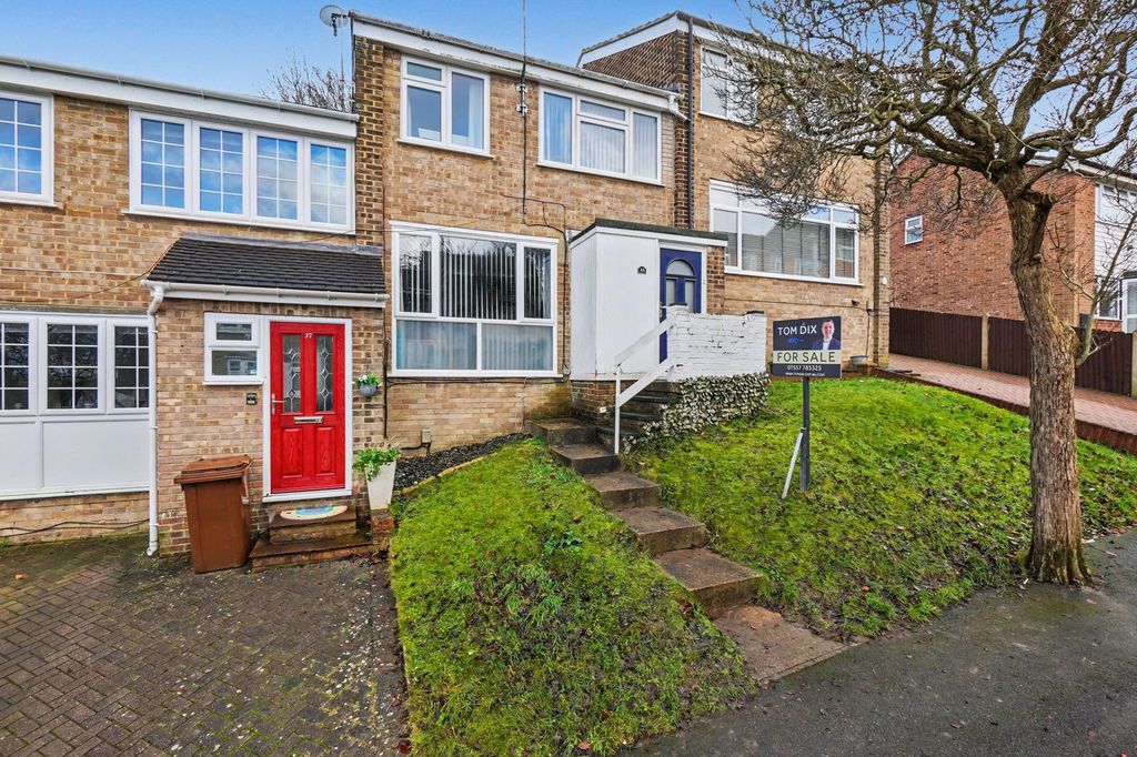 Property photo 1 of 26