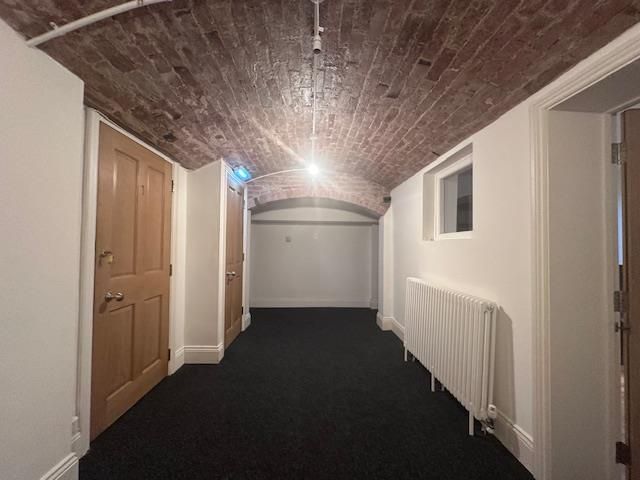 Property photo 2 of 6 Hallway