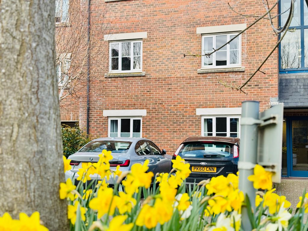 Property photo 2 of 30 Image