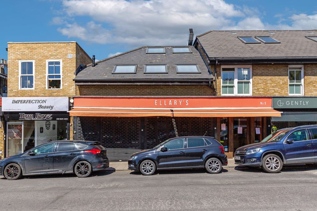 Property photo 3 of 41 5-7 Harefield Road And 16 - 18 Harefield Mews Brockley London Se4 1Lw