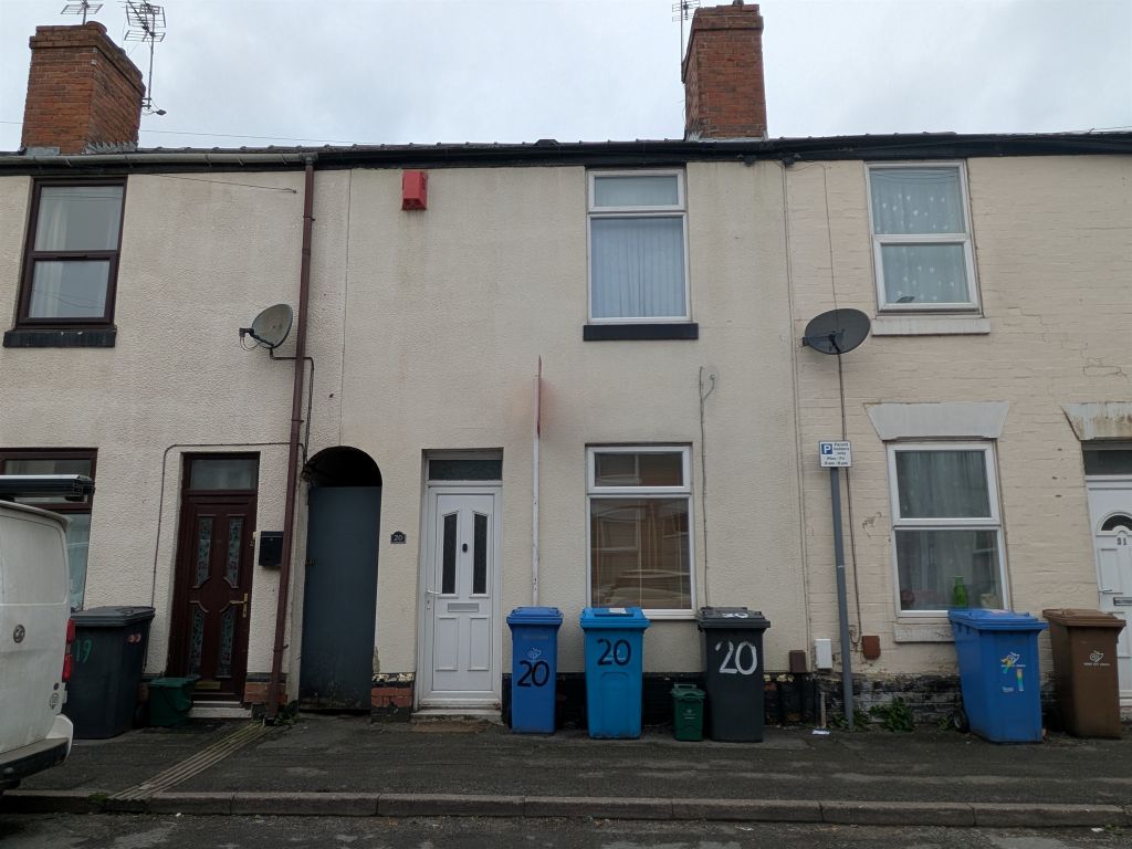 Property photo 1 of 18