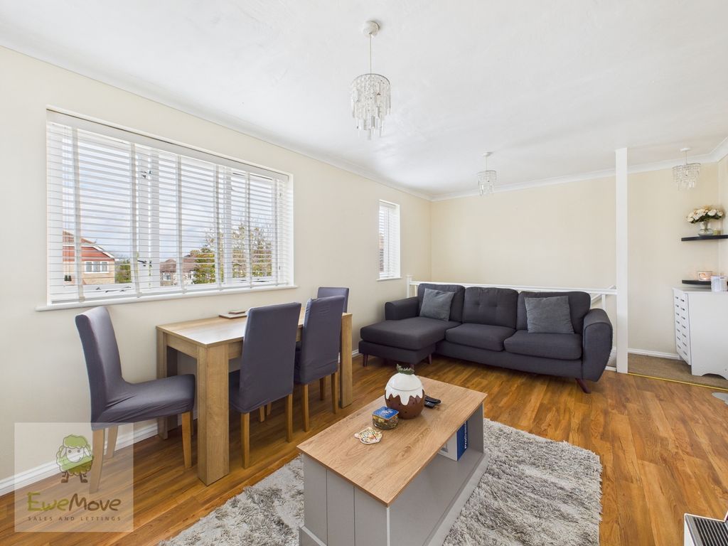 Property photo 3 of 11 Living Dining Room