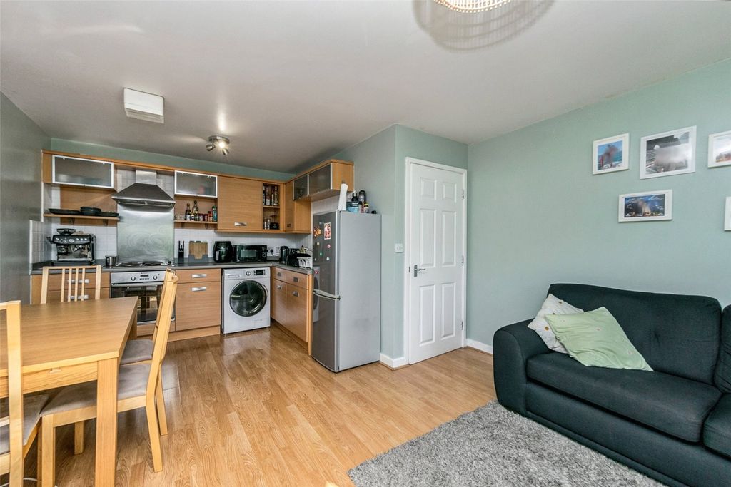 Property photo 3 of 12 Picture No. 22