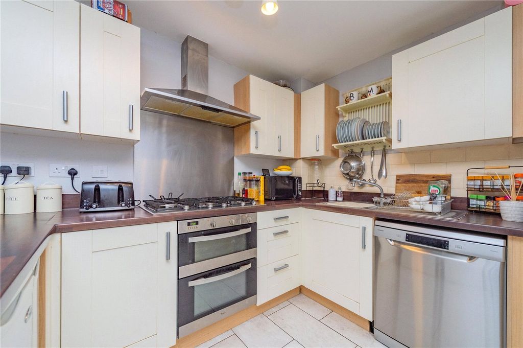 Property photo 2 of 13 Picture No. 09