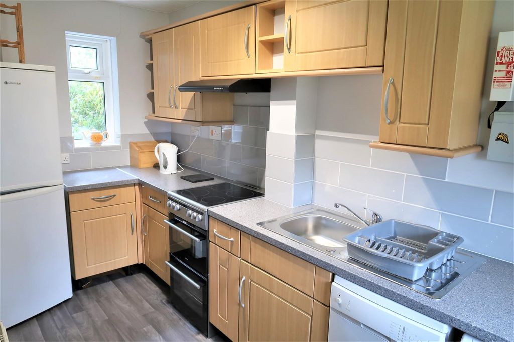 Property photo 2 of 14 2.Jpg