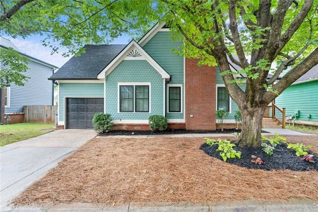 Property photo 1 of 31