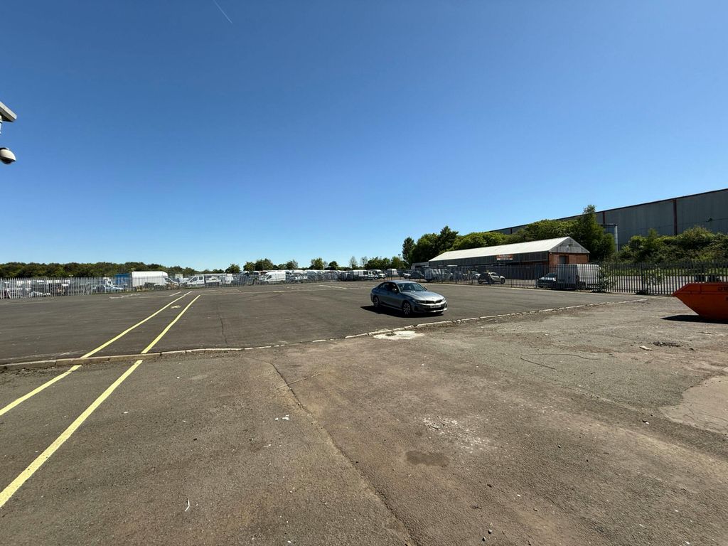 Property photo 2 of 7 Image 2