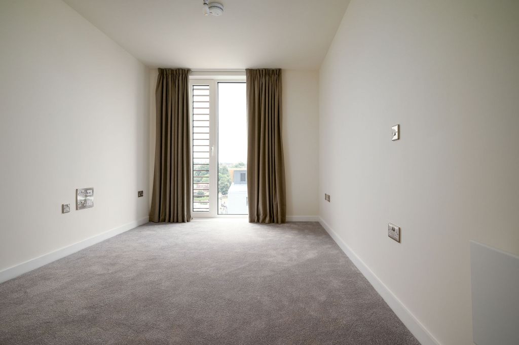 Property photo 3 of 26