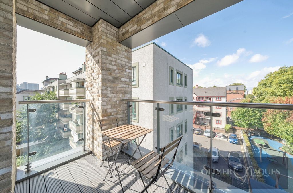 Property photo 2 of 12 Balcony