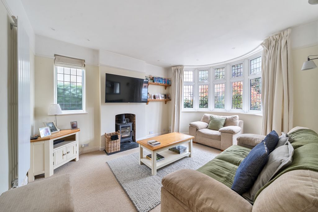 Property photo 3 of 13