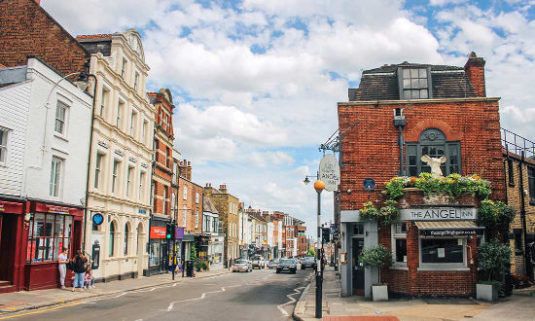 Property photo 2 of 10