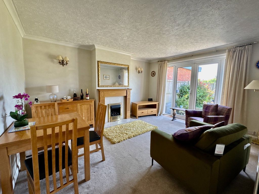 Property photo 3 of 10