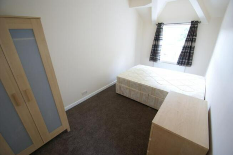 Property photo 3 of 5