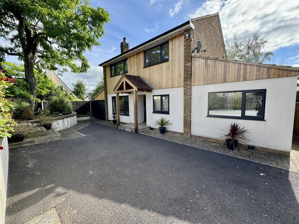 Property photo 1 of 15 Front