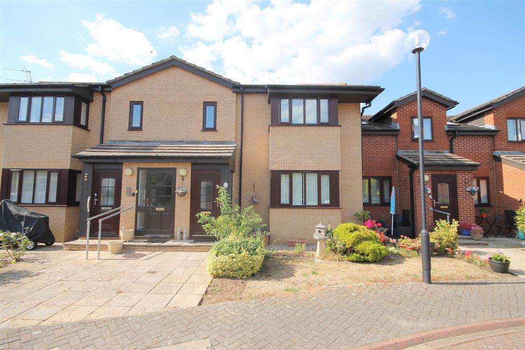 Property photo 1 of 13 Fe3.Jpg