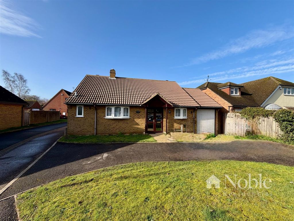 Property photo 1 of 16 External