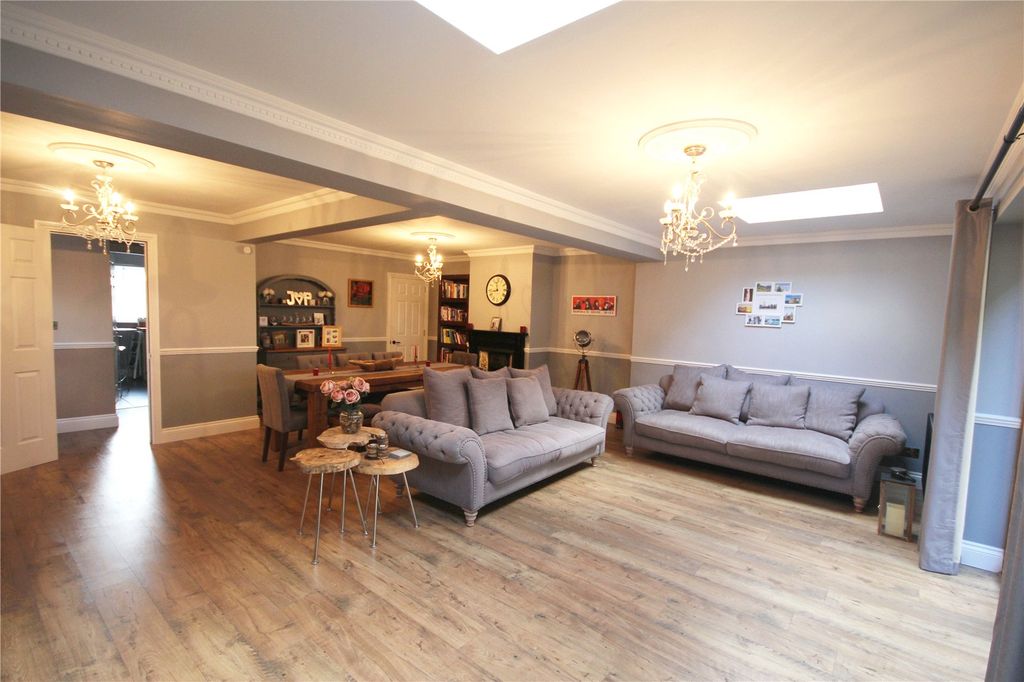 Property photo 1 of 15 Picture No. 36