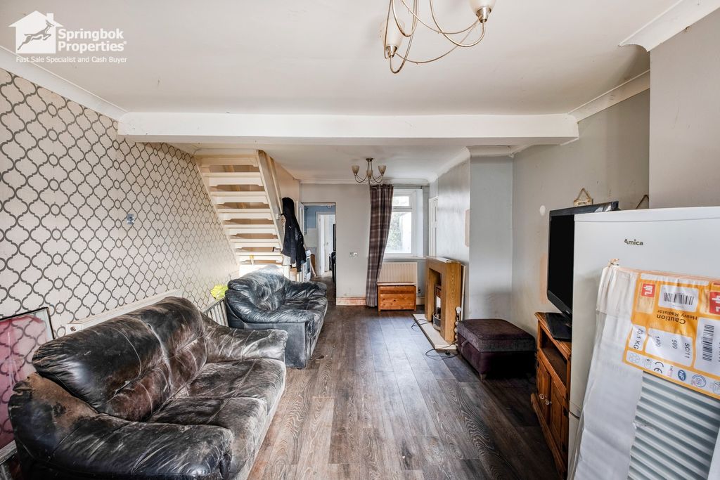 Property photo 3 of 12 Image 3