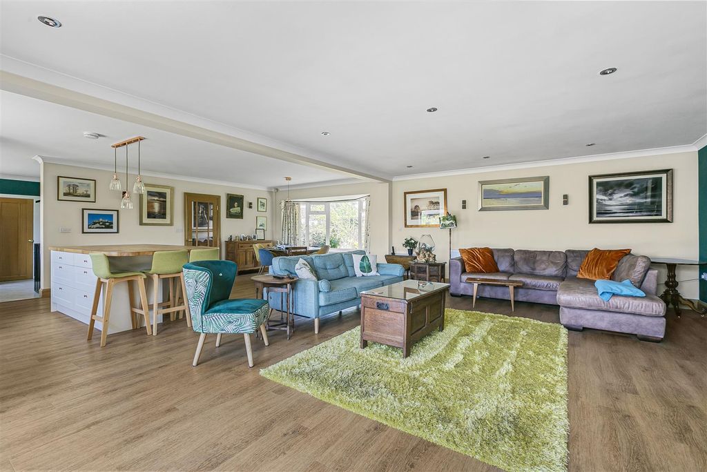 Property photo 2 of 24 53_16954.Jpg