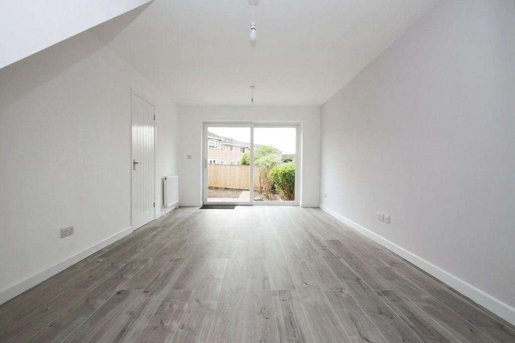 Property photo 3 of 15 Img_7909.Jpg