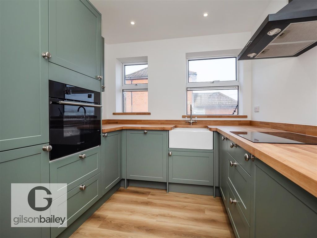 Property photo 3 of 54 11Coltishallroad-45.Jpg