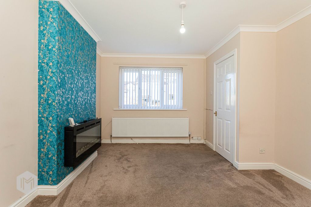 Property photo 3 of 15 Picture No. 06