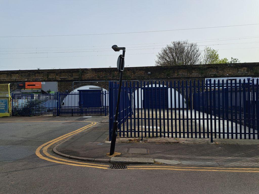 Property photo 2 of 8 Flexible Property Space