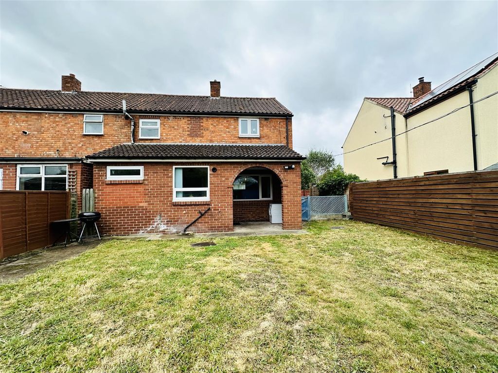 Property photo 1 of 20 Rear.Jpg