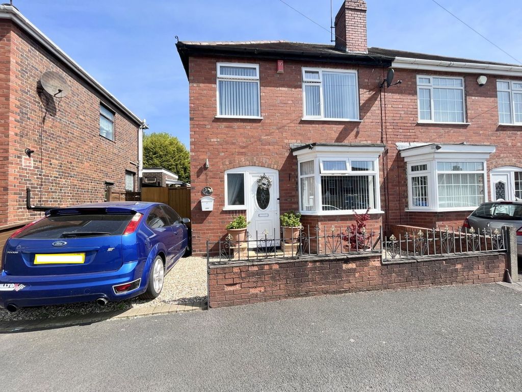 Property photo 1 of 25