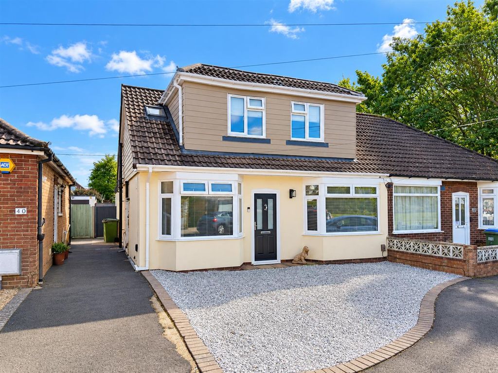 Property photo 1 of 23 367B0Da5-A9D5-459E-9F59-45797Bb395EE.Jpg