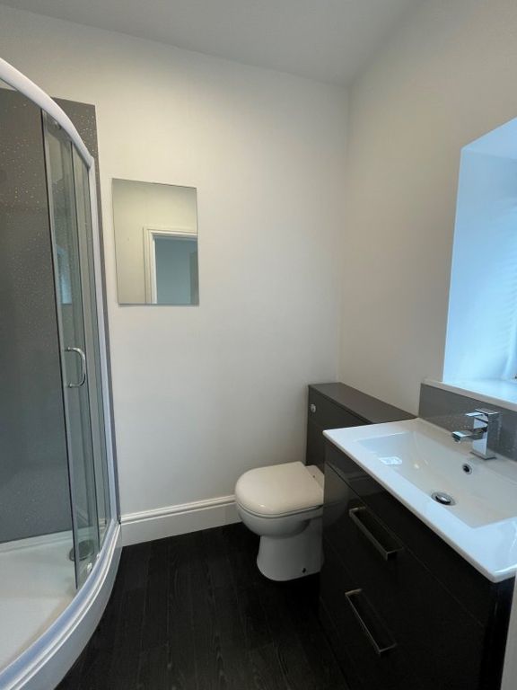 Property photo 3 of 5 Bathroom
