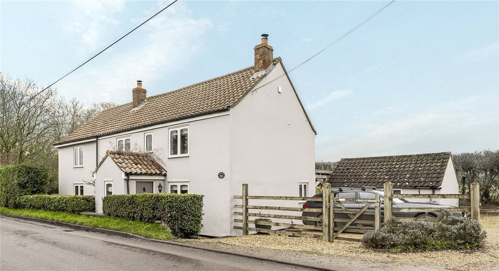 Property photo 3 of 28 Picture No. 39