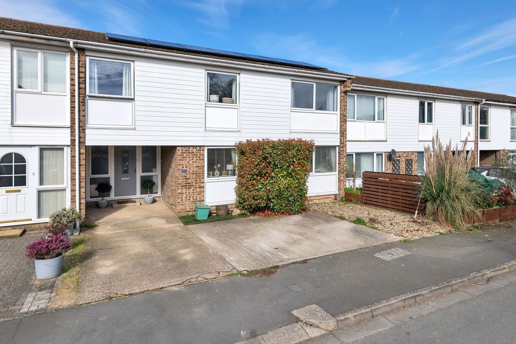 Property photo 1 of 16