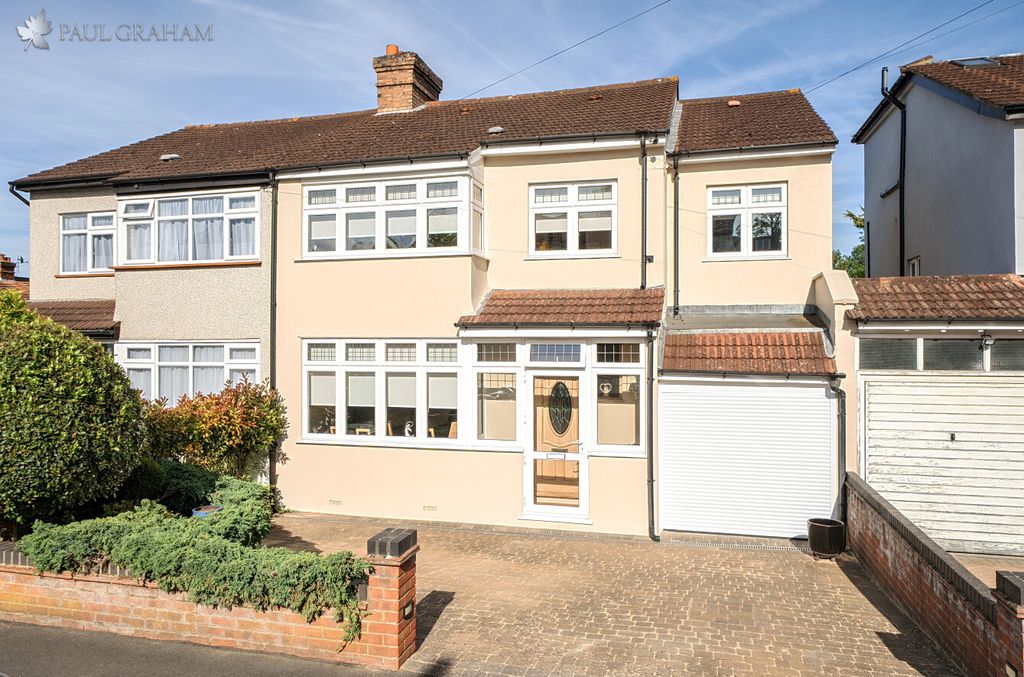 Property photo 1 of 19 Fc8A0Cbc-024d-40d2-Bf30-1d86Cb4B0369