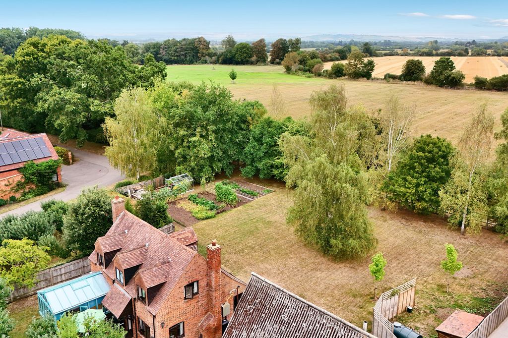 Property photo 3 of 26