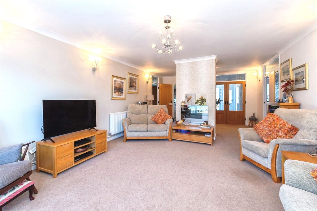 Property photo 3 of 18 Picture No. 26