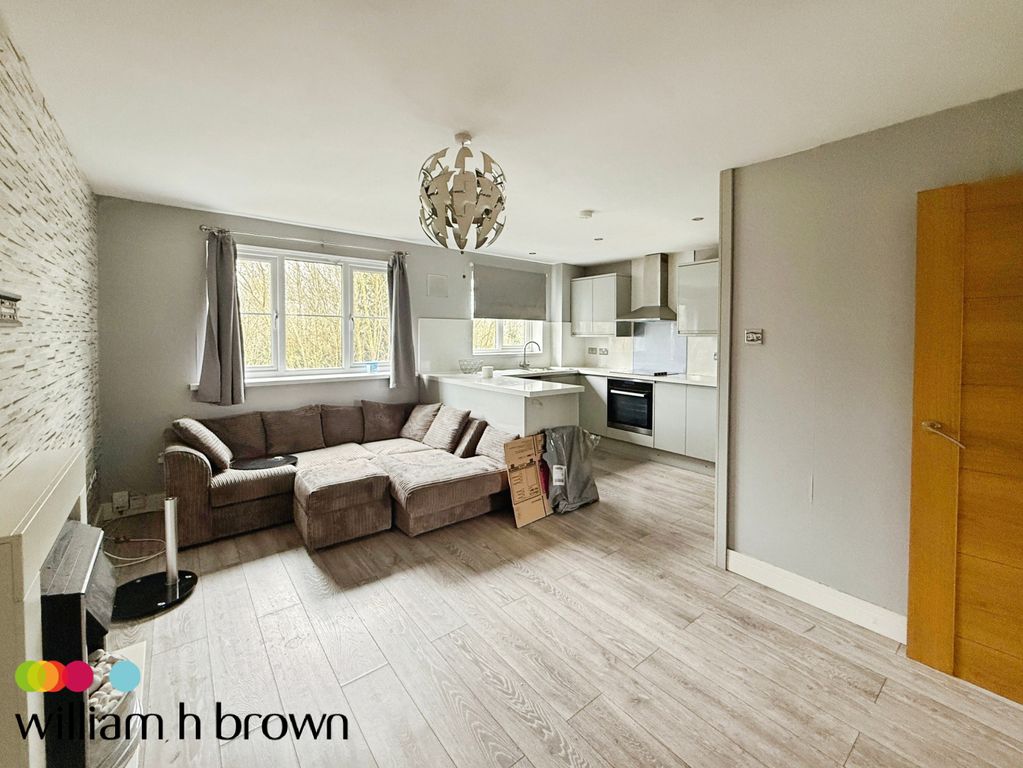 Property photo 3 of 14 Image