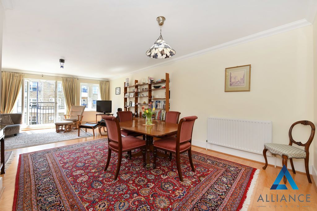 Property photo 3 of 15