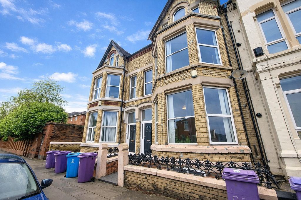 Property photo 1 of 19 4854980