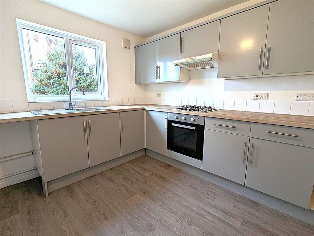 Property photo 2 of 12 Pxl_20251015_085304956.Jpg