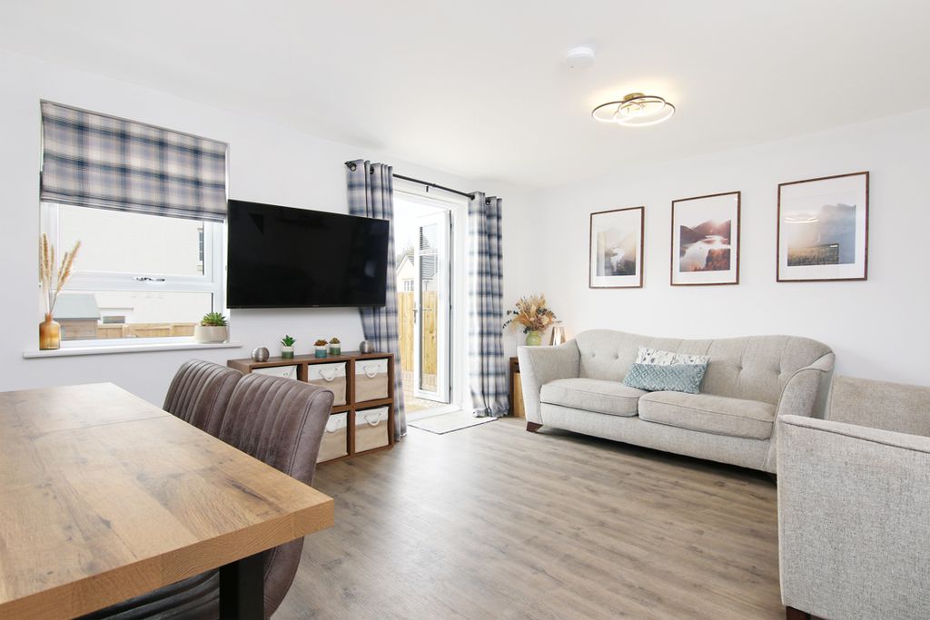 Property photo 3 of 18 Property Image 3