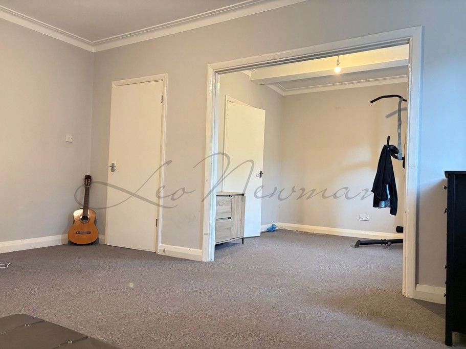 Property photo 2 of 8 Jpg