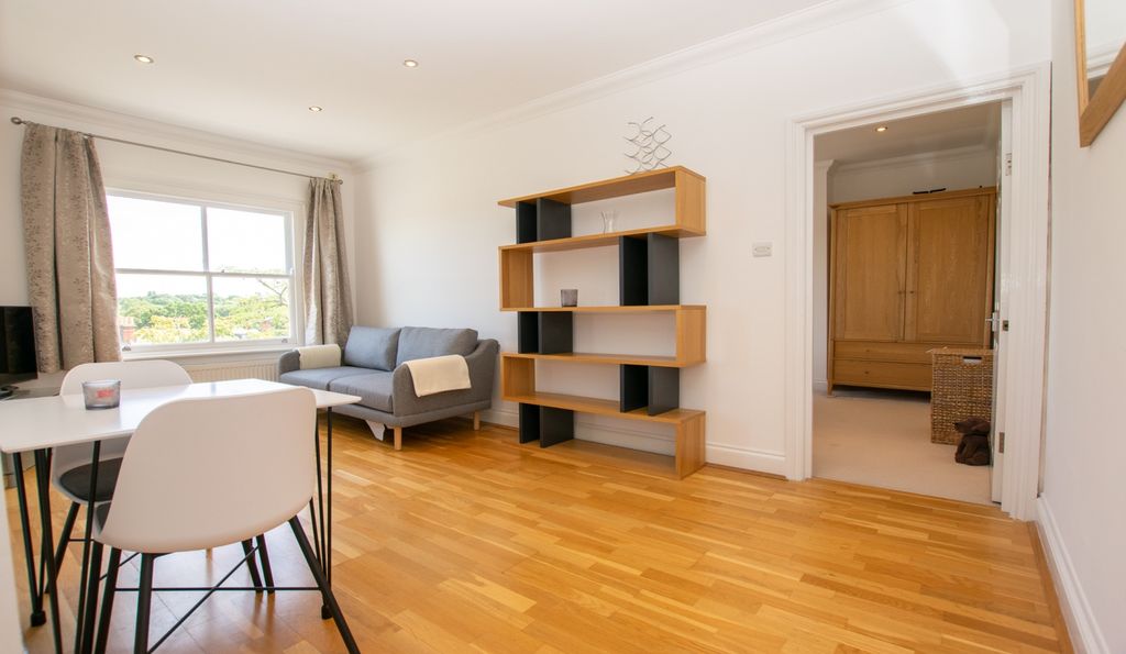 Property photo 2 of 16 Dsc_0274