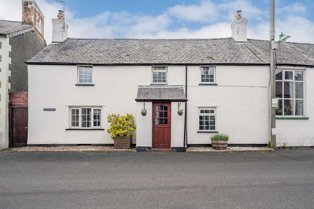 Property photo 1 of 16