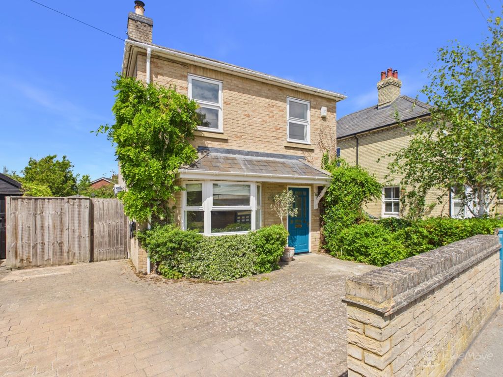 Property photo 1 of 24 Front Of House- Mark Stephens Ewemove Newmarket An